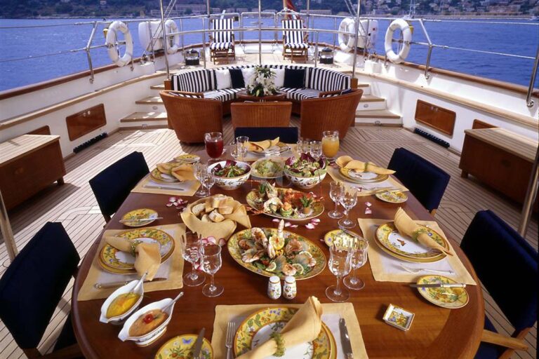 Ellen - Al Fresco Dining Table