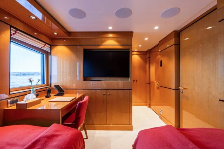 Yacht Interior Twin Cabin