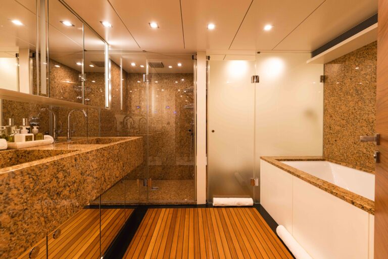 Master Ensuite