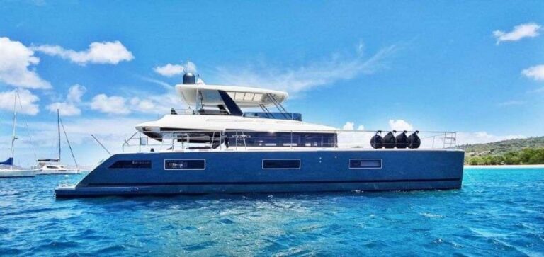 M/Y MARE BLU - Main shot