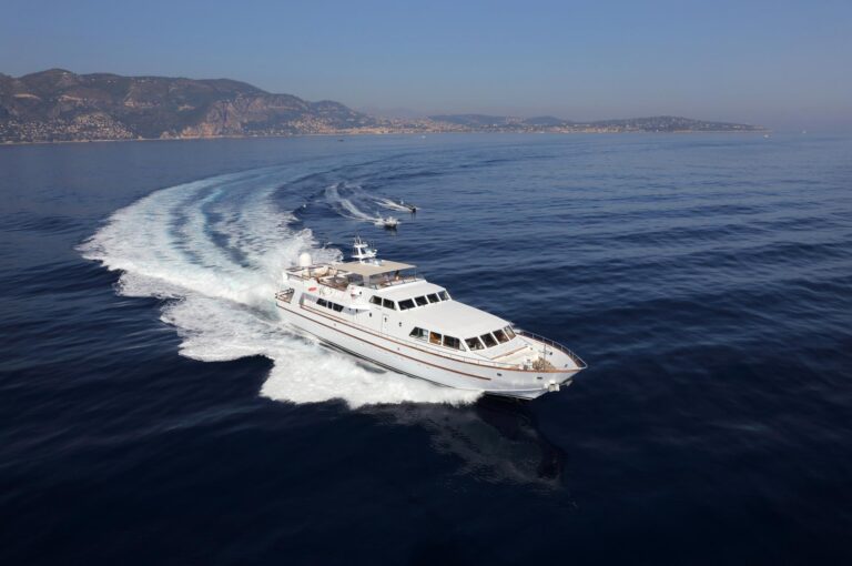 Luxury Yacht NAUTA