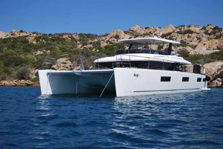 Luxury Yacht AEGIR