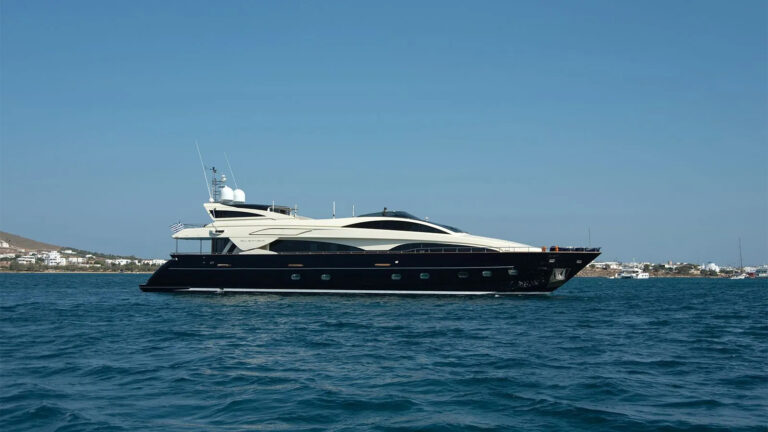 Luxury Yacht BEYOND