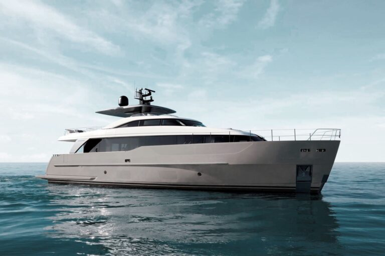 Luxury Yacht SAL (sistership)