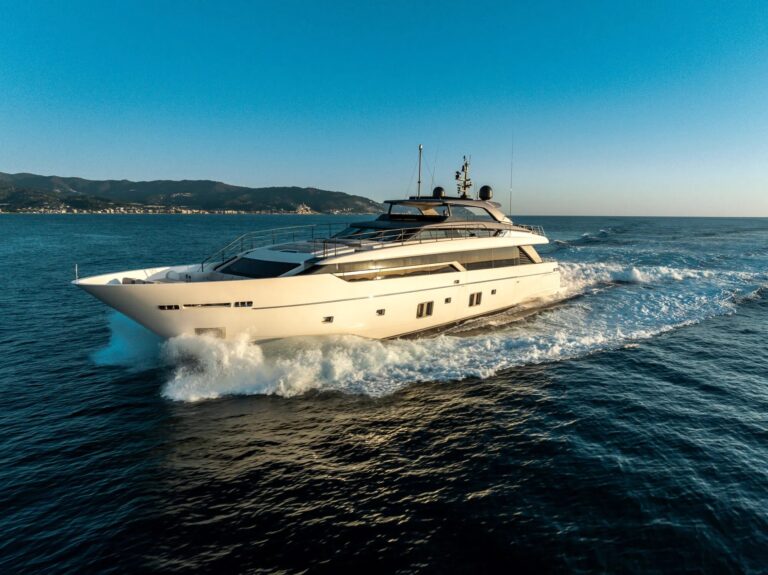Luxury Yacht VAUBAN