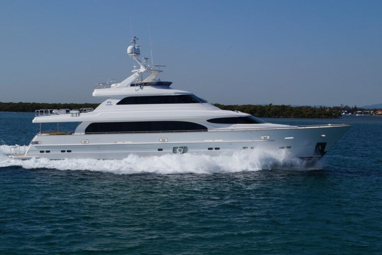 33 M HORIZON SUPERYACHT