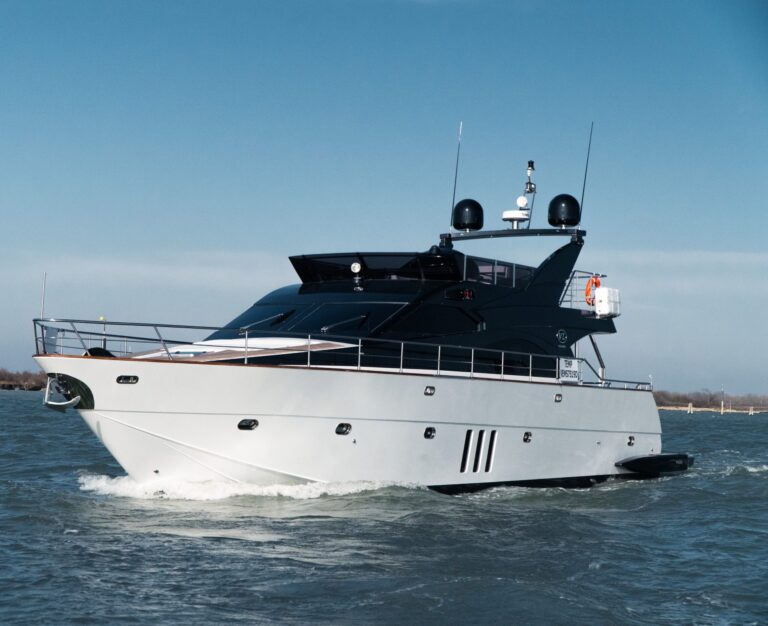 Vz Yachts