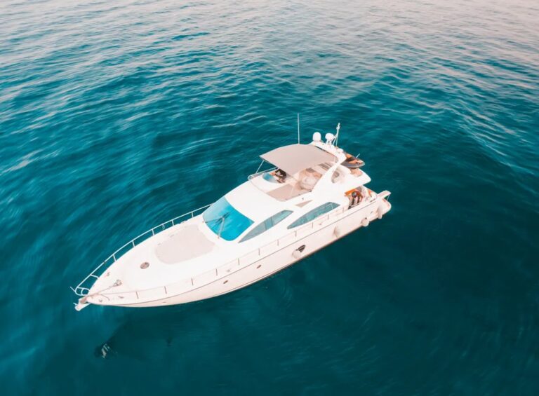 Motor Yacht BLUEWAVE