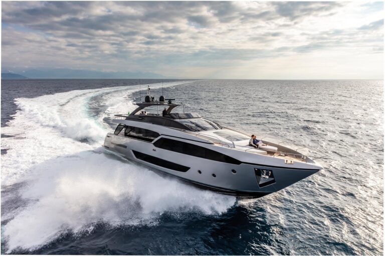 Motor Yacht MEMORIES (sistership)