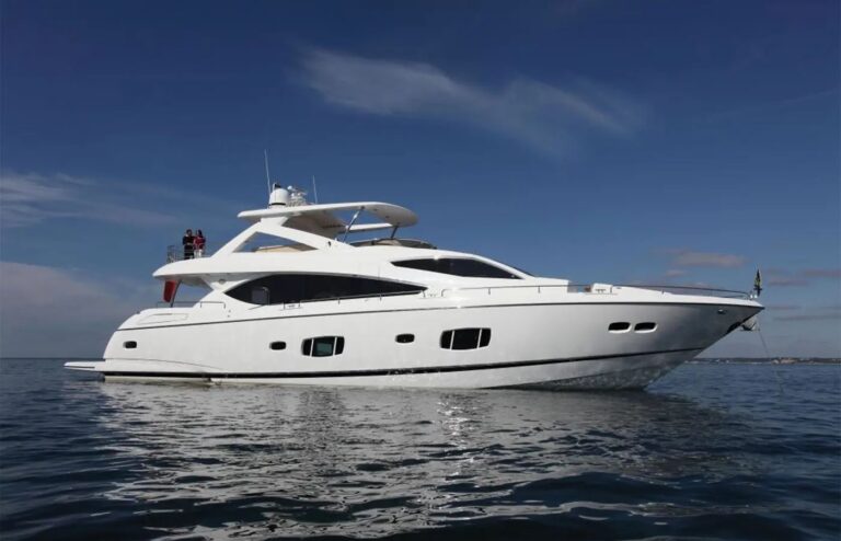 101 Motor Yacht MOZZ II (sistership)
