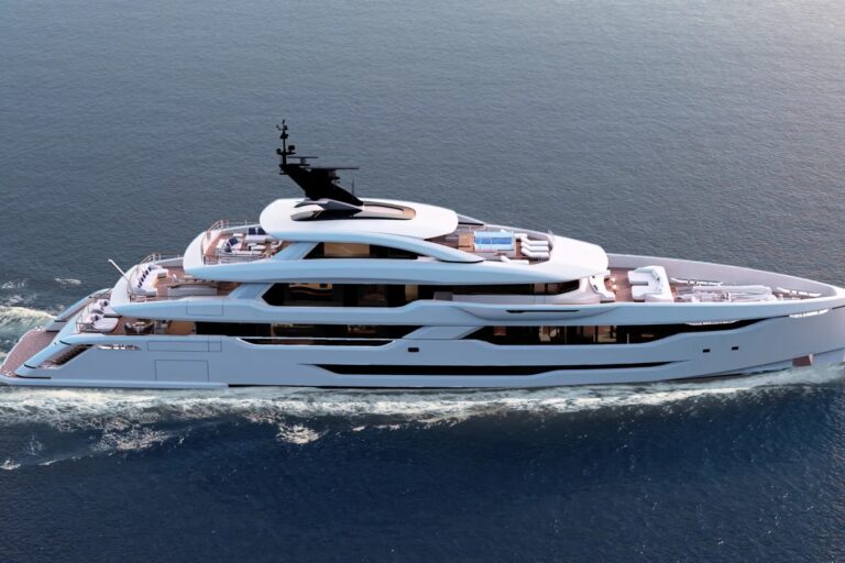 60M SUPERYACHT FROM GOLDEN YACHTS