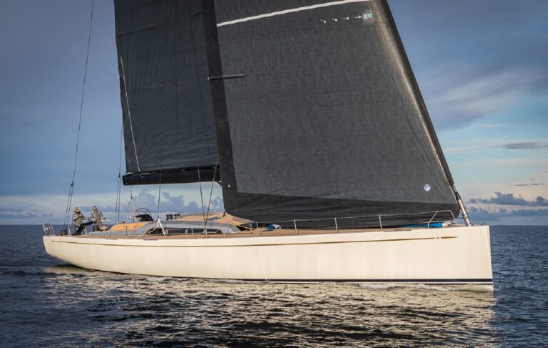 Sailing Yacht BE COOL