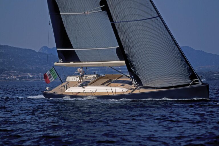 Sailing Yacht BOMBARDA