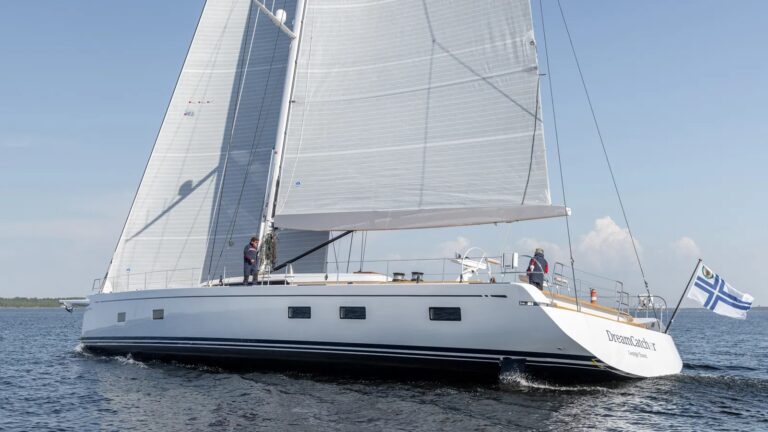 Nautor Swan