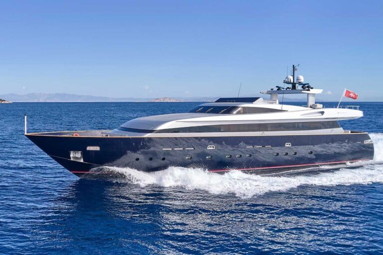 M/Y AMICI PER SEMPRE