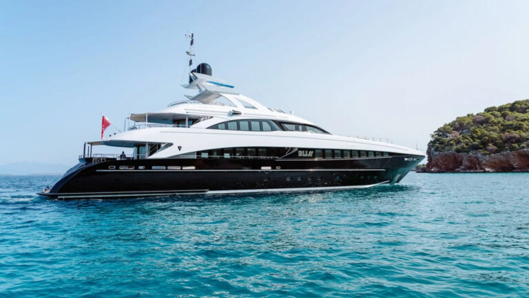 Superyacht BLISS
