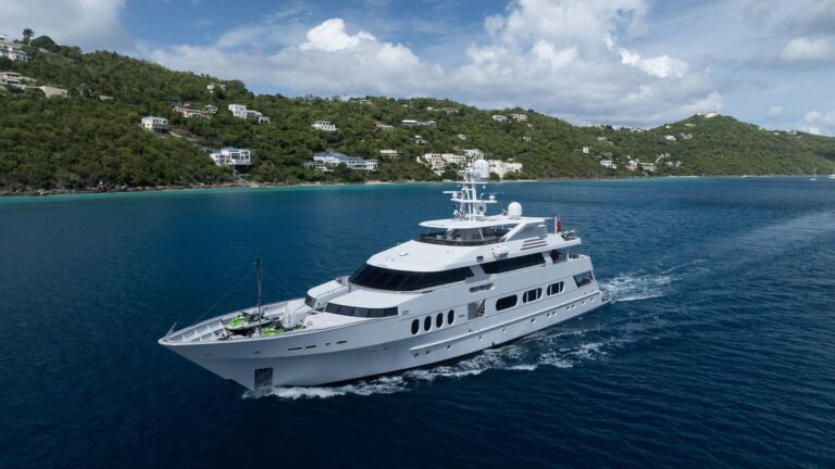 Superyacht NEVER ENOUGH