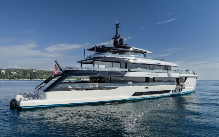 Superyacht SERENISSIMA II