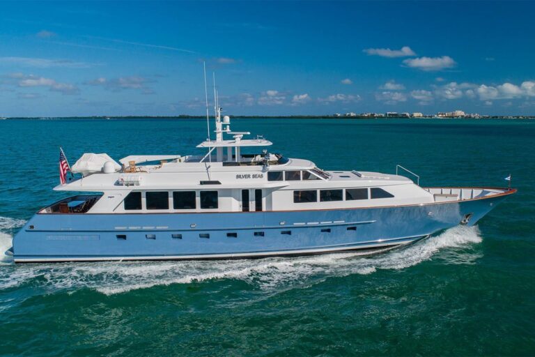 SILVER SEAS