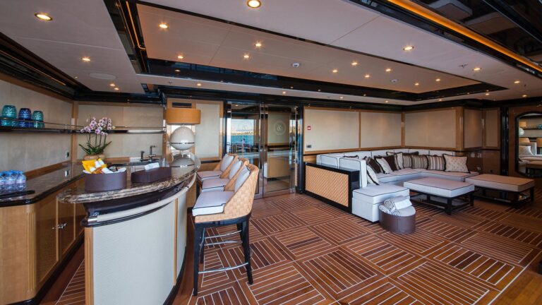 The 101m Yacht I DYNASTY