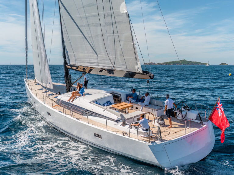 Luxury Yacht AENEA