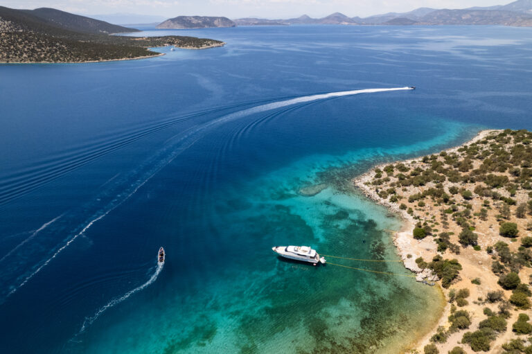 Luxury Yacht ALEGIRA