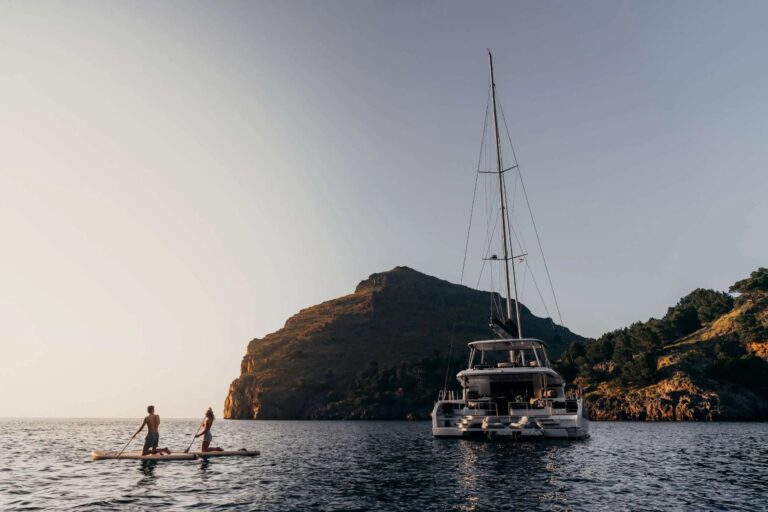 Luxury Yacht ALMOSTA ROAD