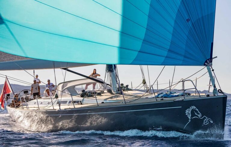Luxury Yacht ARIA (ex Ocean Horse)