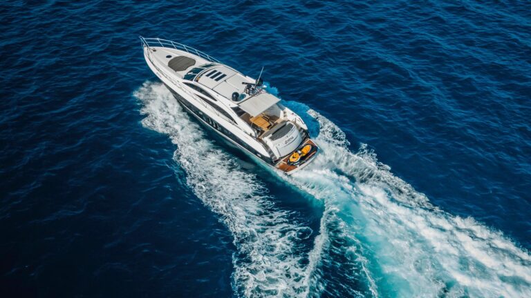 Luxury Yacht GLORIOUS
