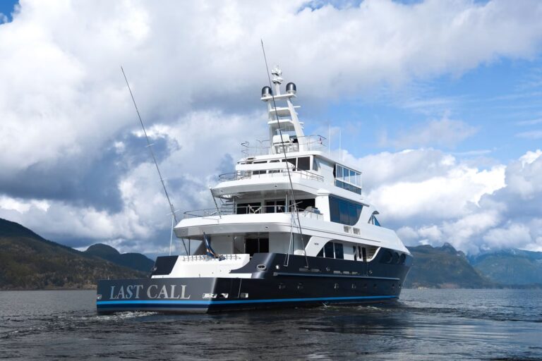 Luxury Yacht LAST CALL