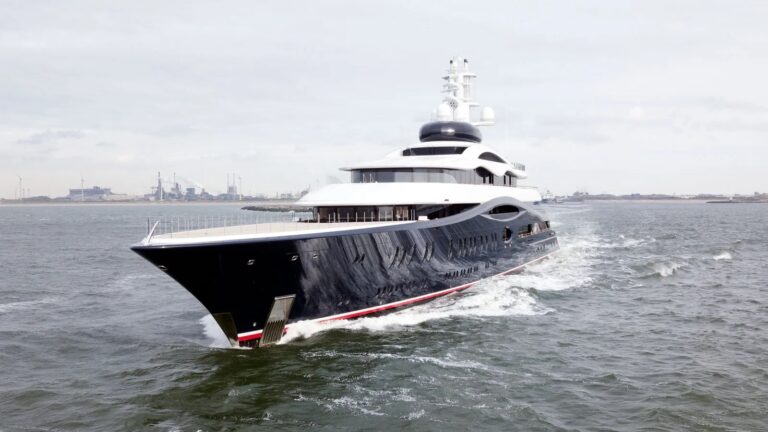 Luxury Yacht LAUNCHPAD - Photo Dutch Yachting