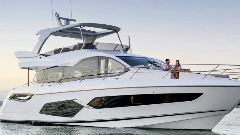 Luxury Yacht MACESAN