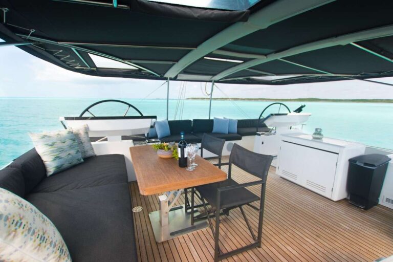 Luxury Yacht MAHASATTVA