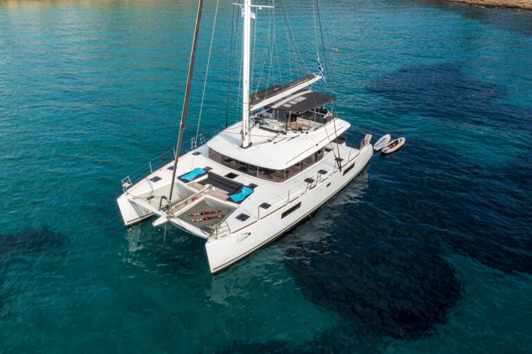 Luxury Yacht MOYA