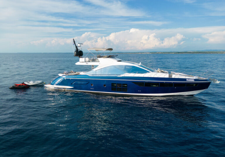 Luxury Yacht MUDITA