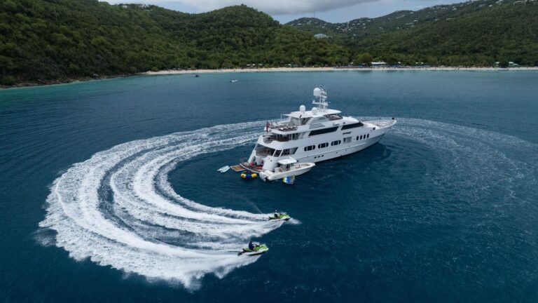 Luxury Yacht NEVER ENOUGH