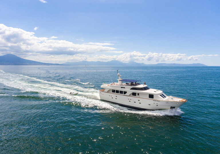 Luxury Yacht SHANGRA