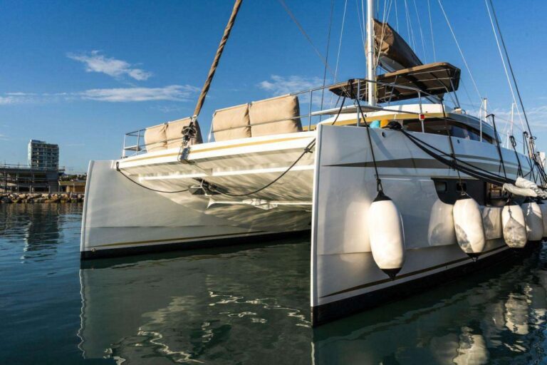 Luxury Yacht SIGNATURE VISION