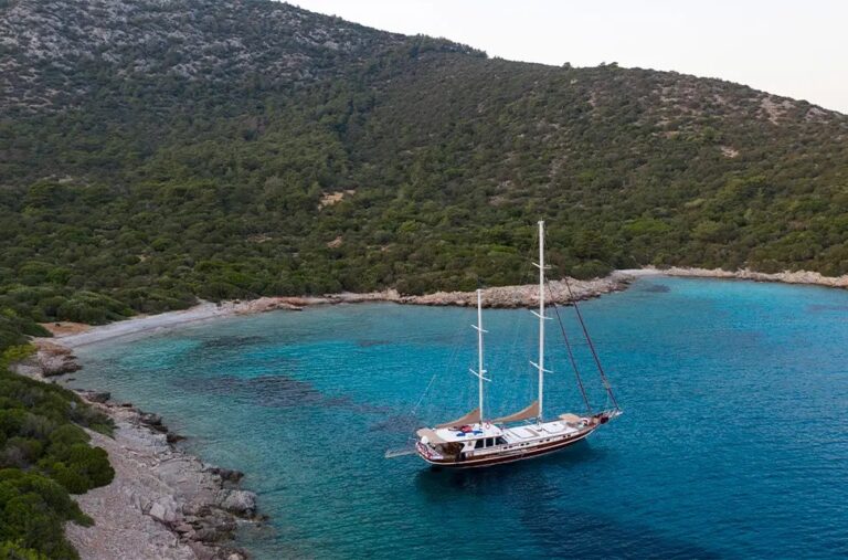 Luxury Yacht SIYU
