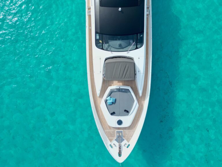 Luxury Yacht THYKE III