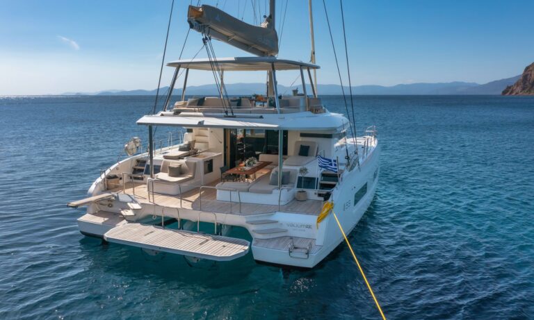 Luxury Yacht VALIUM 55