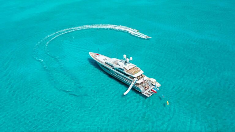 Luxury Yacht W