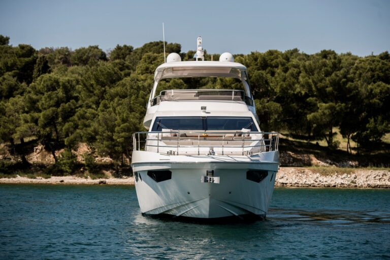 Motor Yacht ALYSS
