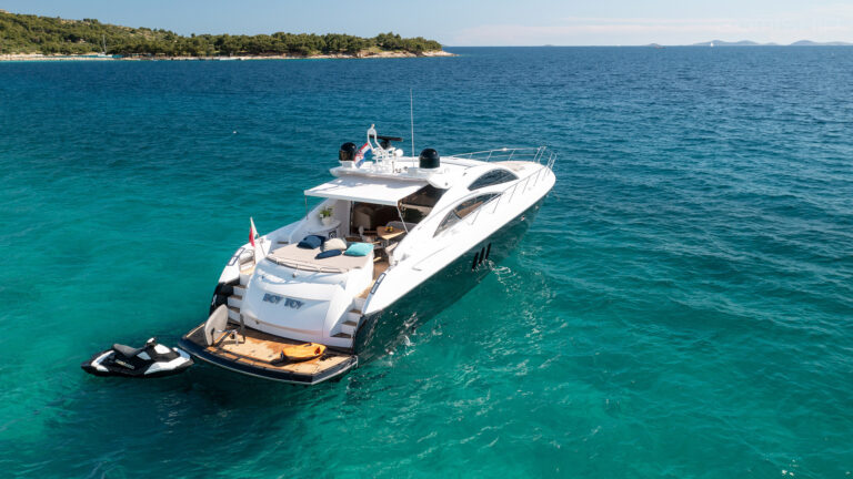 Motor Yacht BOY TOY