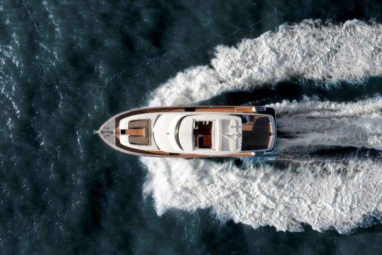 Motor Yacht MAGELLANO 66