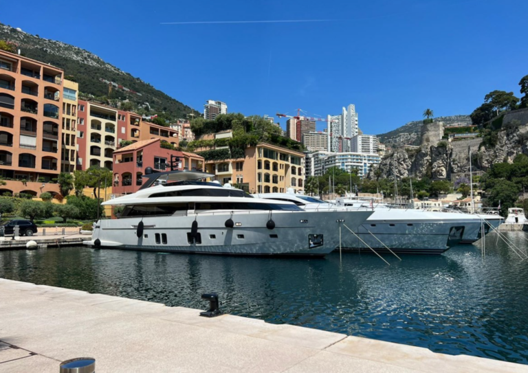 Motor Yacht MUMA