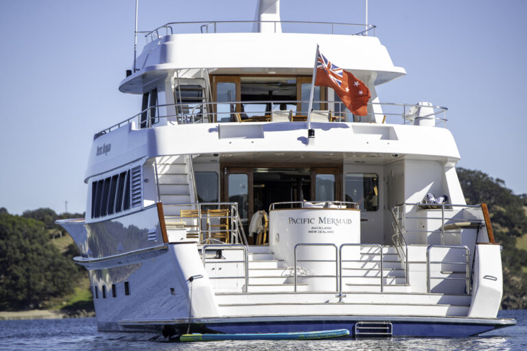 Motor Yacht PACIFIC MERMAID