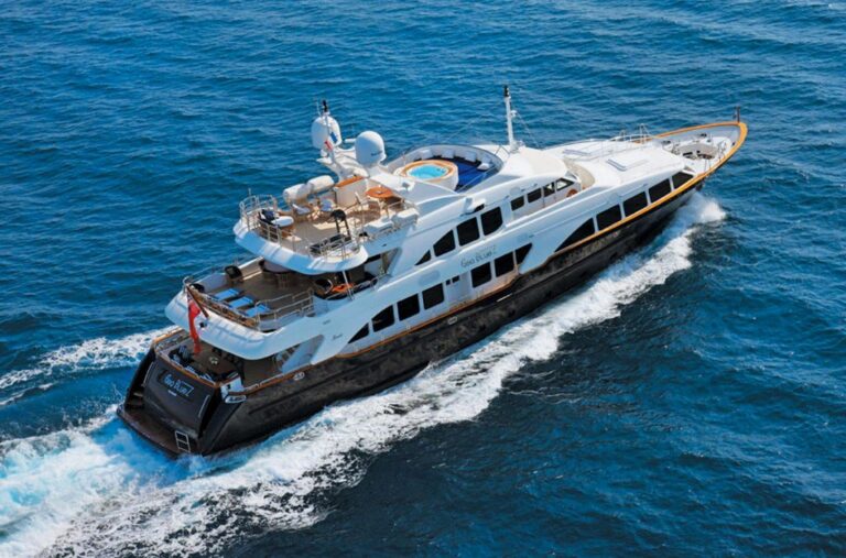 Motor Yacht SEA BLUEZ
