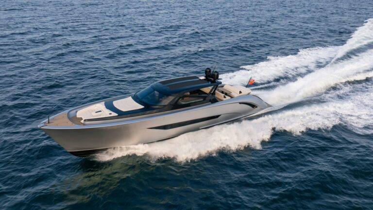 Motor Yacht SWEETWATER