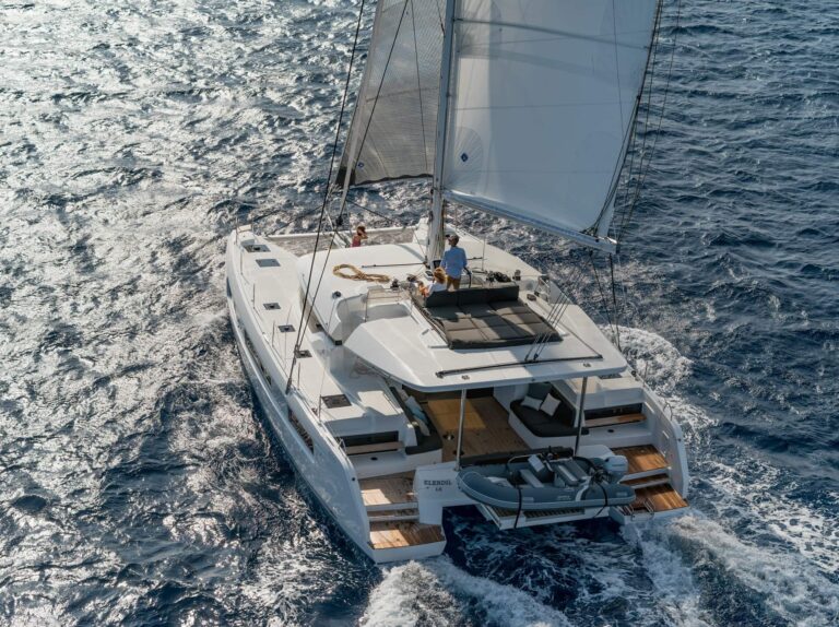 Sailing Catamaran COLIBRI I (sistership)